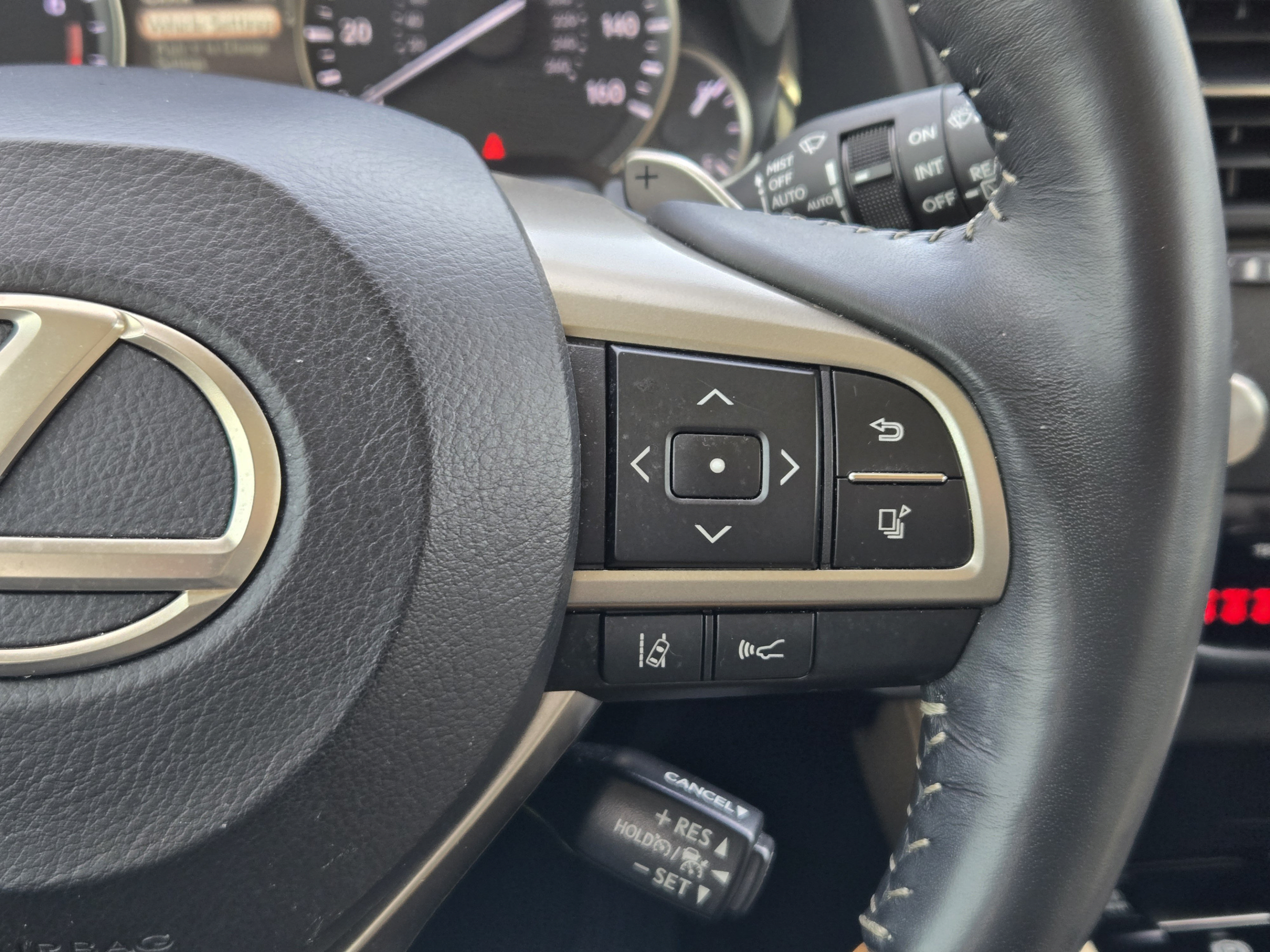 Used 2021 Lexus RX 350 FWD w/ Premium Package image 28