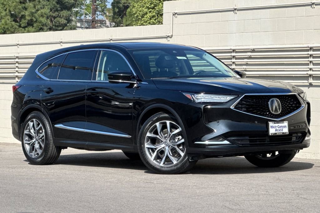 Certified 2023 Acura MDX FWD w/ Technology Package image 2