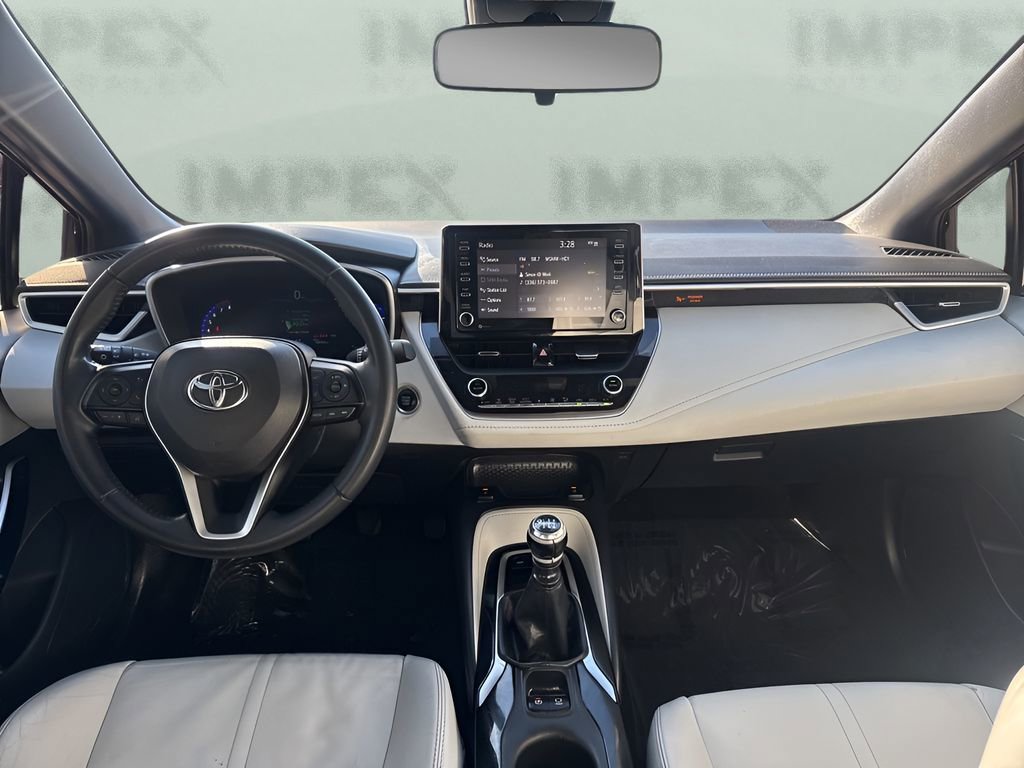 Used 2021 Toyota Corolla XSE image 12