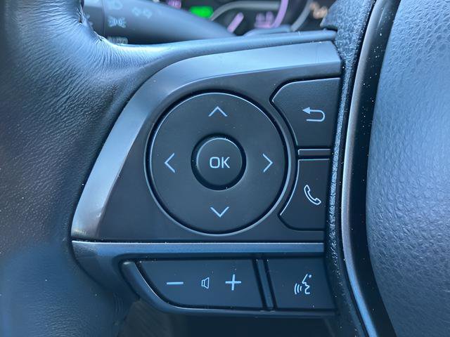 Used 2021 Toyota Camry XSE w/ Cold Weather Package image 20