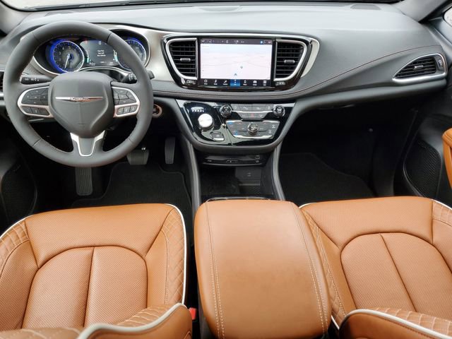 Used 2026 Chrysler Pacifica Pinnacle FWD image 33