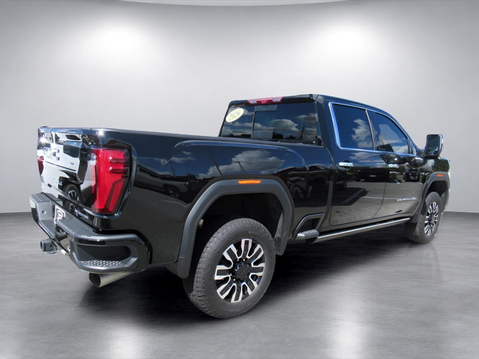 Used 2026 GMC Sierra 2500 Denali Ultimate w/ Max Trailering Package AWD/4WD image 6