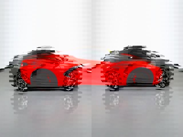 Used 2024 Chevrolet Corvette Stingray Premium Conv w/ Z51 Performance Package image 9