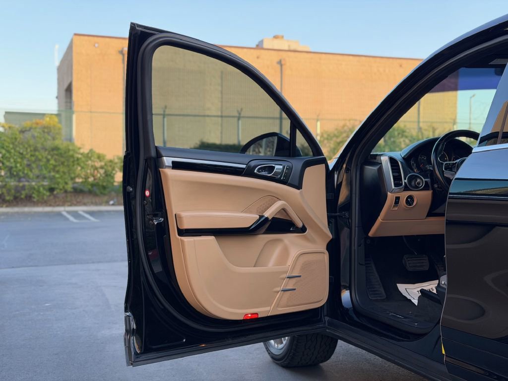 Used 2015 Porsche Cayenne Diesel image 19