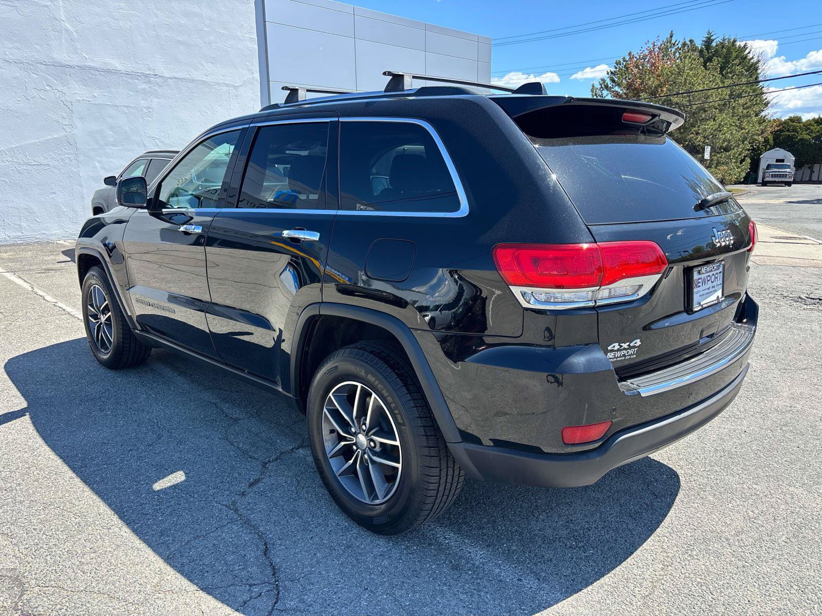 Certified 2018 Jeep Grand Cherokee Limited AWD/4WD image 5