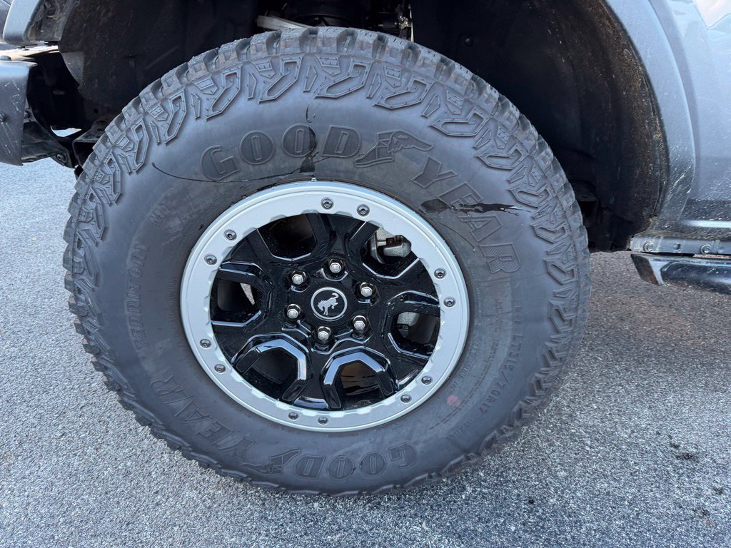 Used 2021 Ford Bronco 2-Door w/ Sasquatch Package AWD/4WD image 5