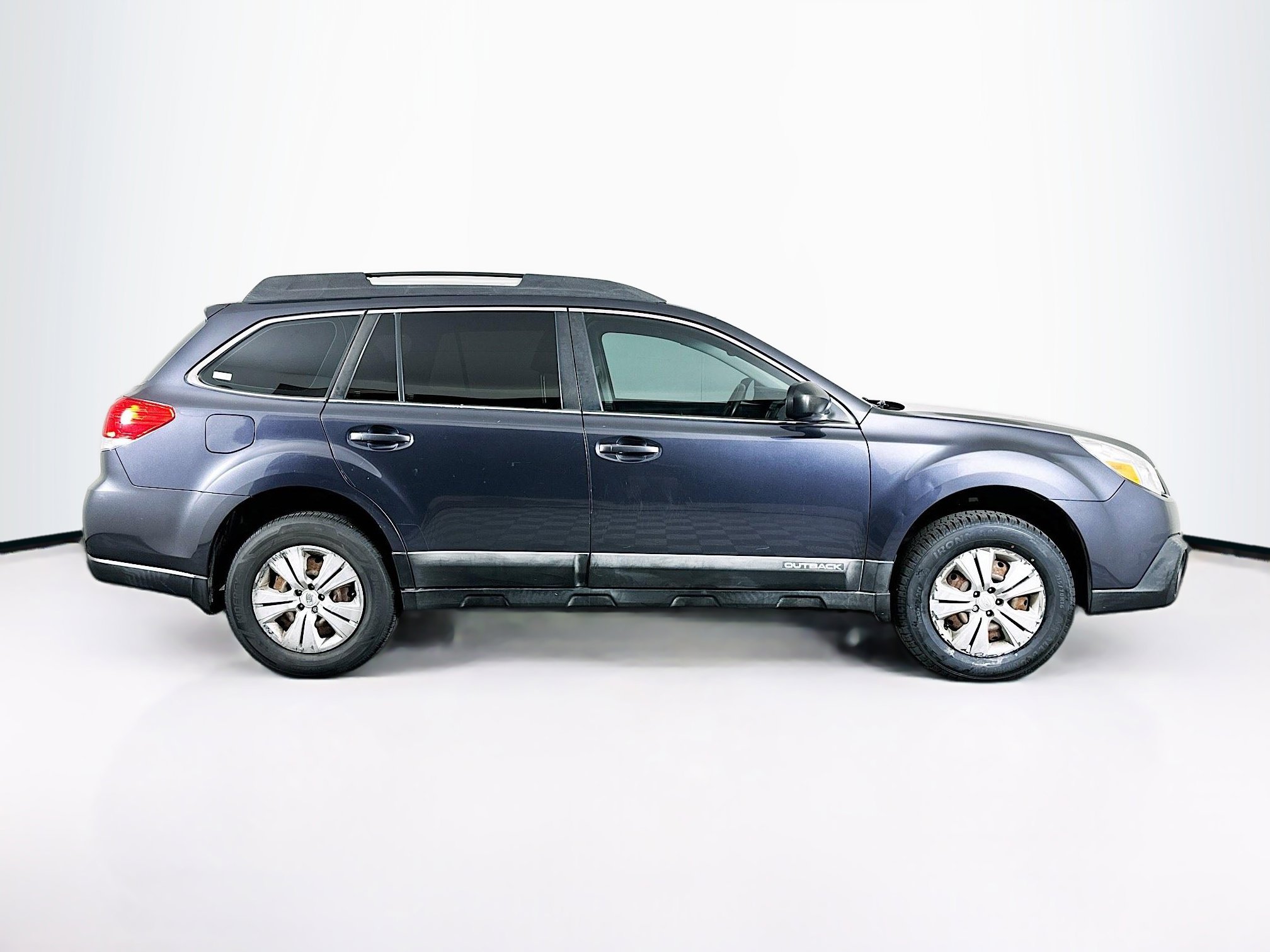 Used 2013 Subaru Outback 2.5i AWD/4WD image 10