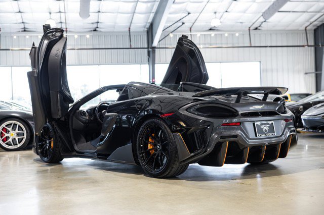 Used 2020 McLaren 600LT Spider RWD image 4