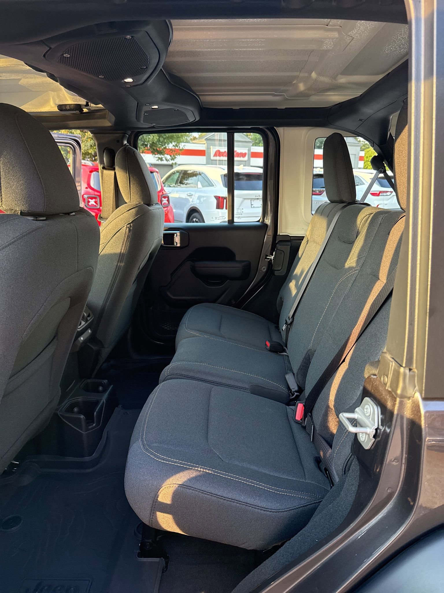 Used 2024 Jeep Wrangler Sport image 29
