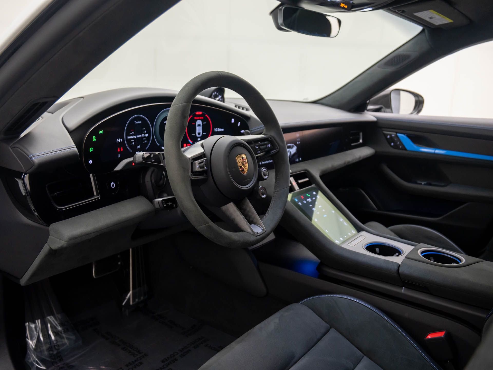 Certified 2025 Porsche Taycan Turbo GT image 4