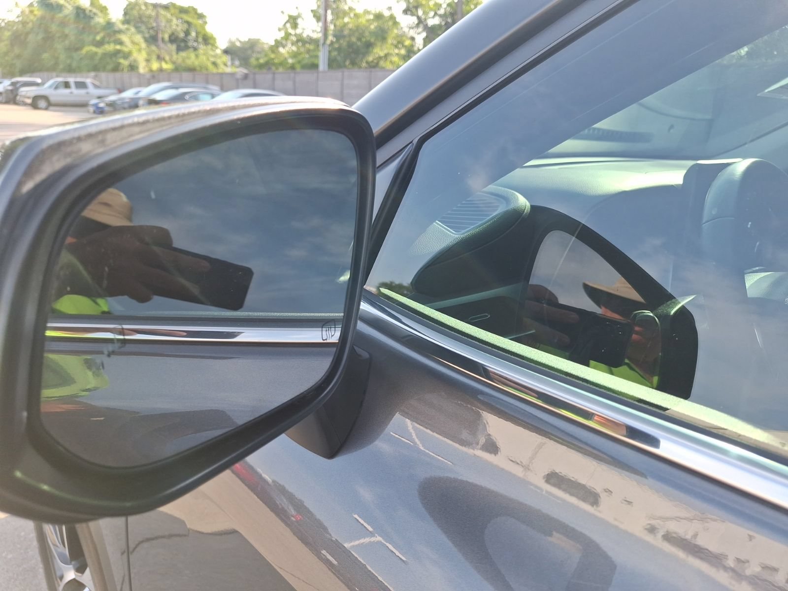 Used 2022 Toyota Highlander XLE FWD image 15