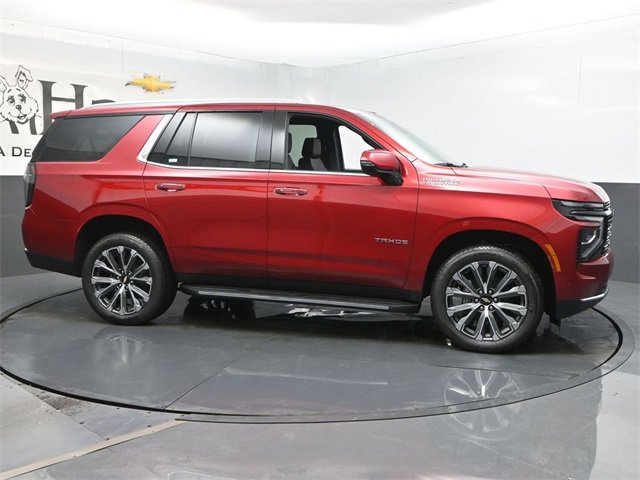 New 2025 Chevrolet Tahoe High Country w/ Sun And Tow Package image 28