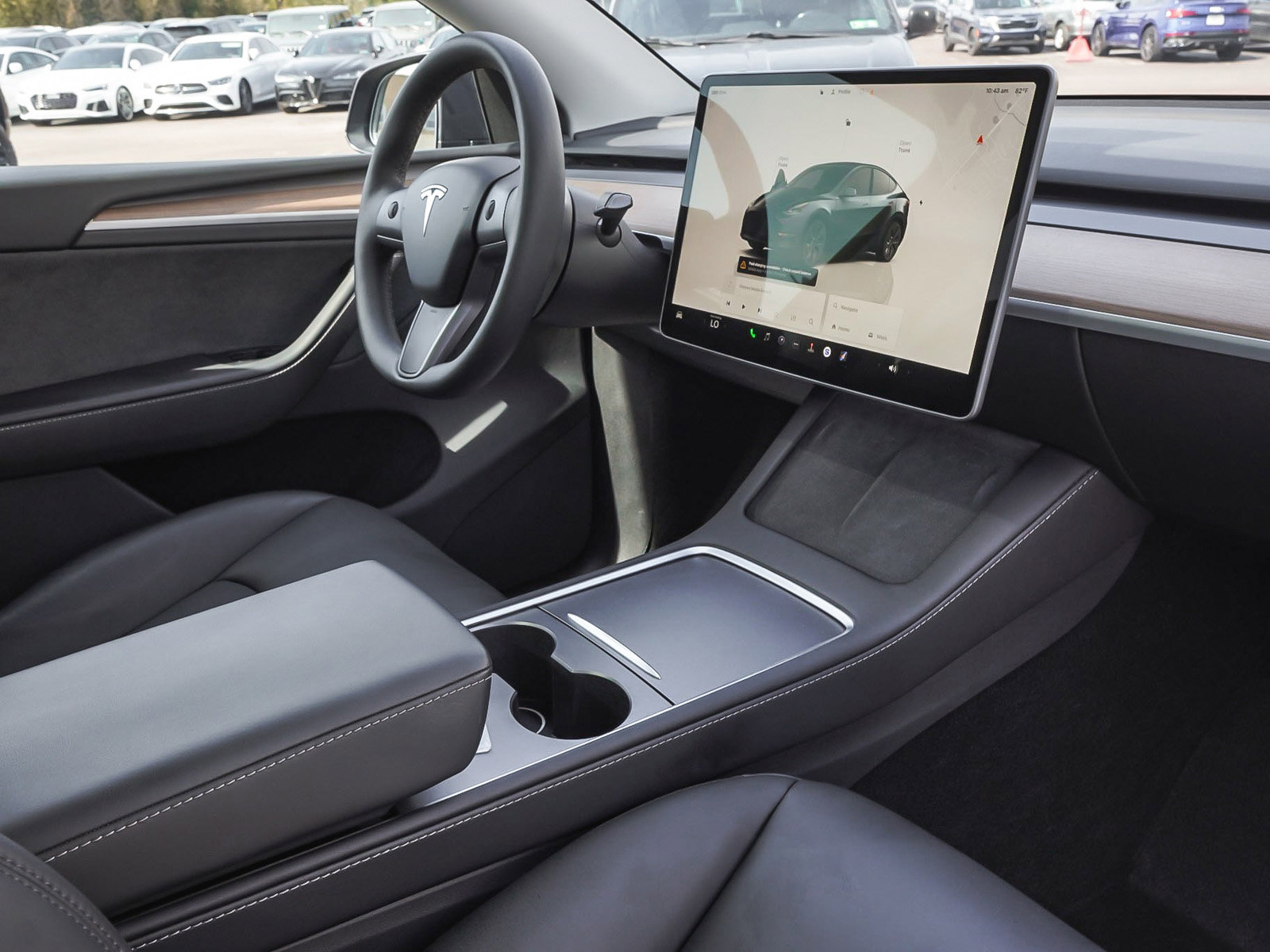 Used 2025 Tesla Model Y Long Range AWD/4WD image 37