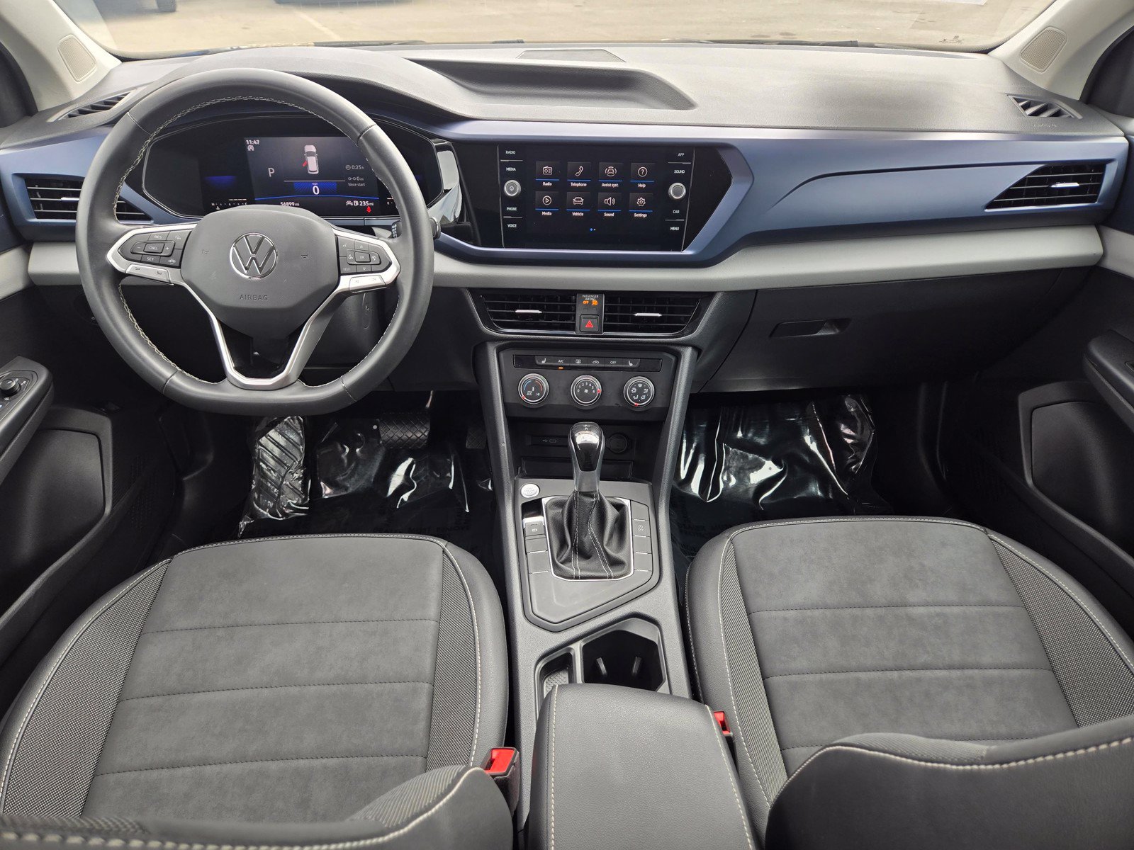 Used 2022 Volkswagen Taos SE FWD image 18