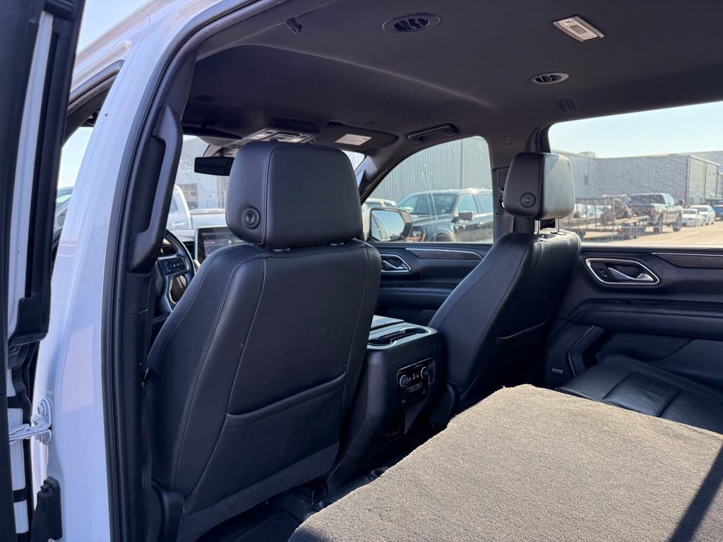 Used 2021 Chevrolet Suburban LT AWD/4WD image 9