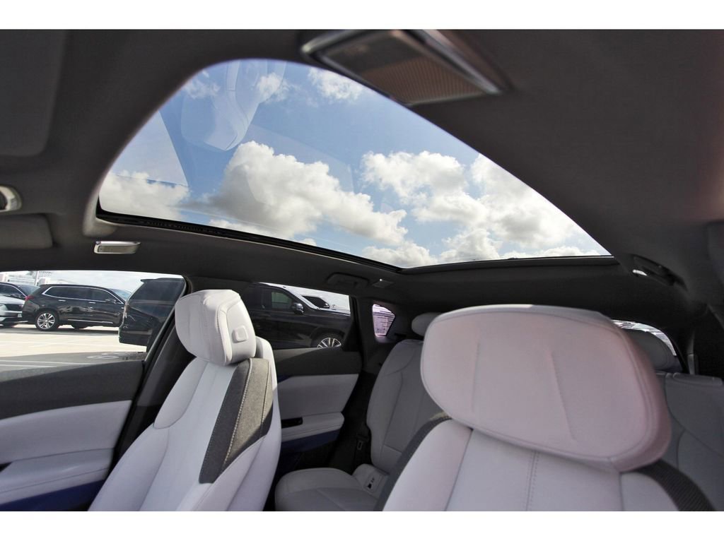 New 2026 Cadillac Optiq Sport 1 image 22