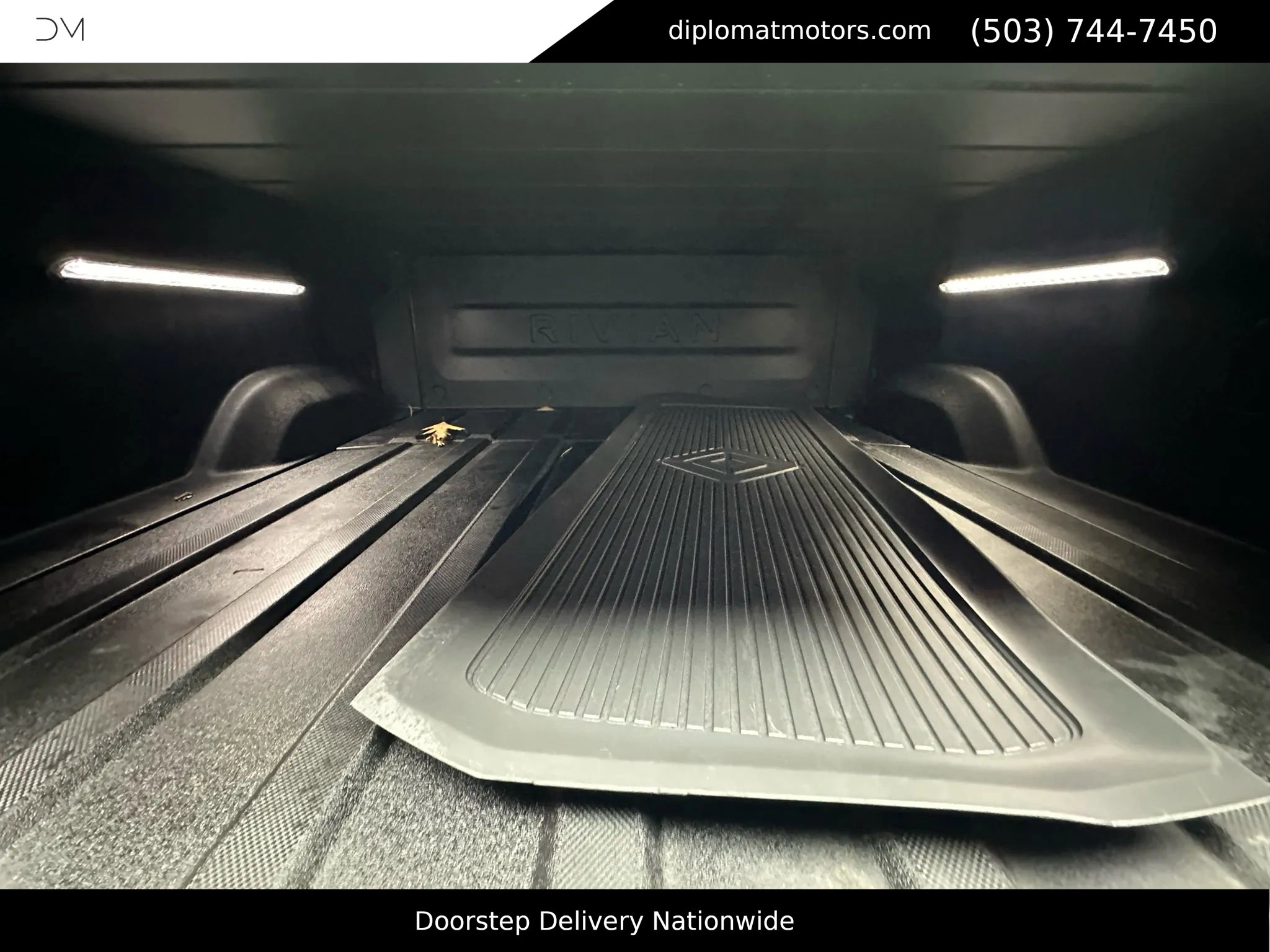 Used 2022 Rivian R1T Adventure image 32