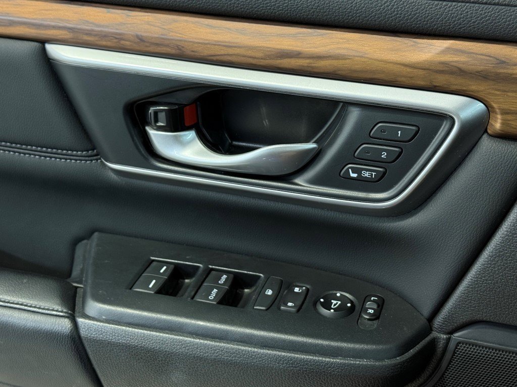 Used 2022 Honda CR-V Touring image 33