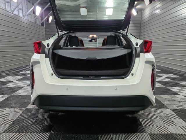 Used 2018 Toyota Prius Prime Advanced image 38