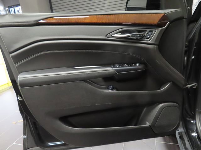 Used 2015 Cadillac SRX Luxury FWD image 9