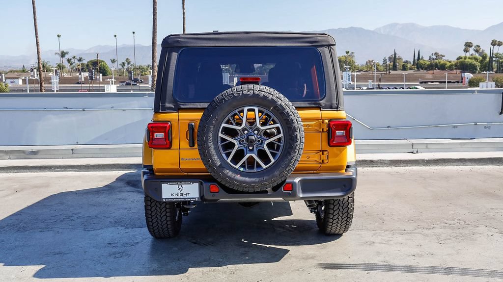 New 2026 Jeep Wrangler Unlimited Sahara AWD/4WD image 8