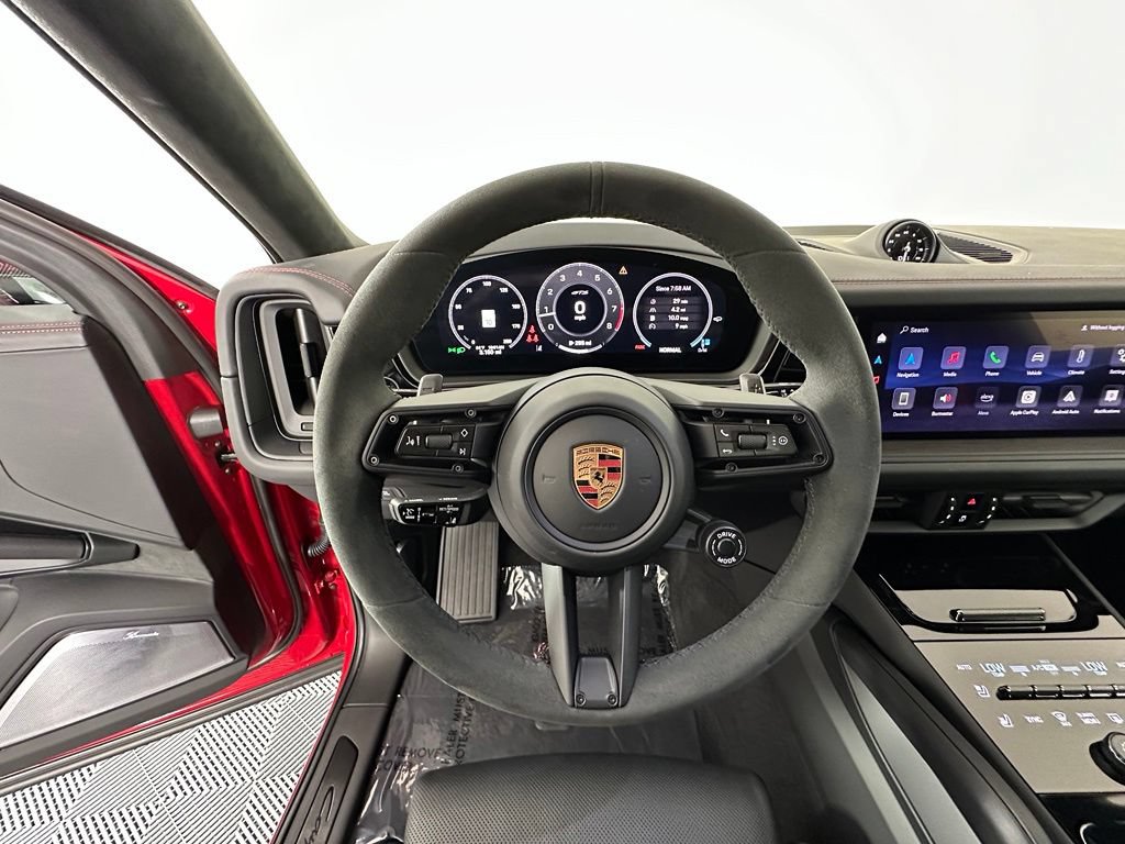 Certified 2026 Porsche Cayenne GTS AWD/4WD image 24