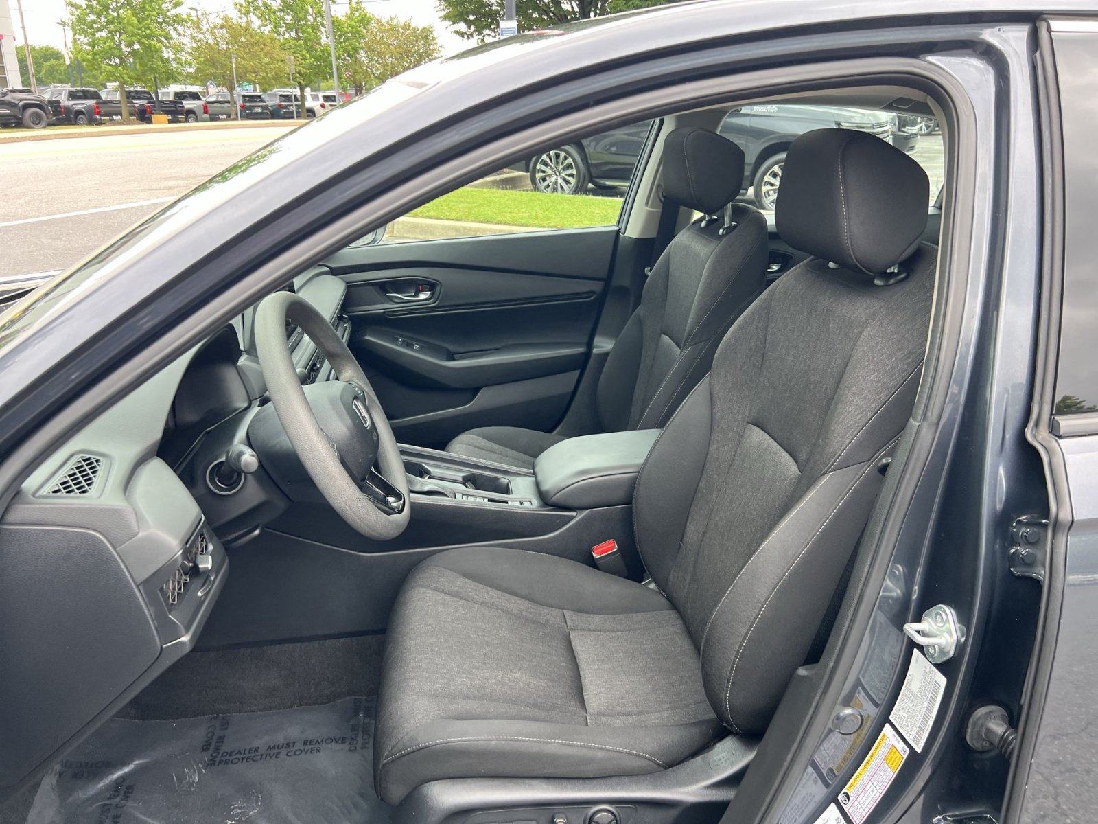 Used 2023 Honda Accord EX image 13
