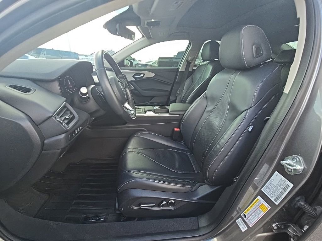 Used 2024 Acura TLX w/ Technology Package image 13