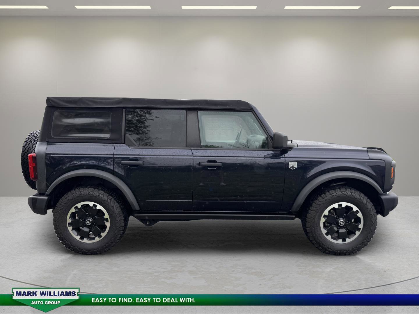 Used 2021 Ford Bronco Big Bend AWD/4WD image 2
