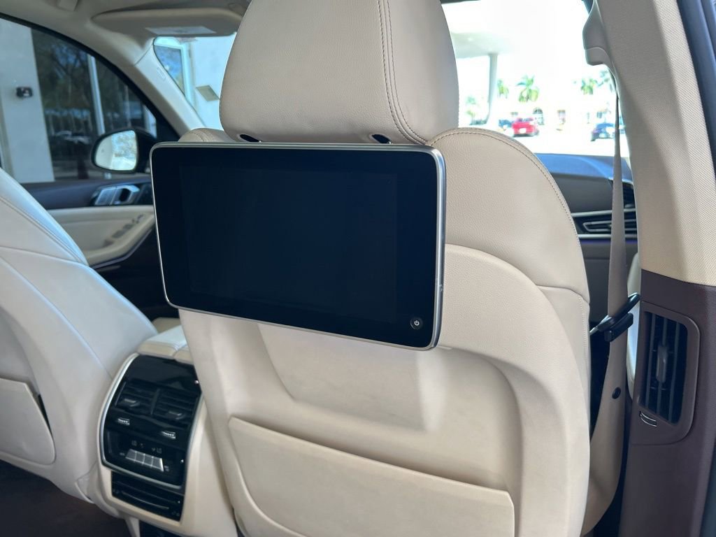 Used 2019 BMW X7 xDrive40i image 30
