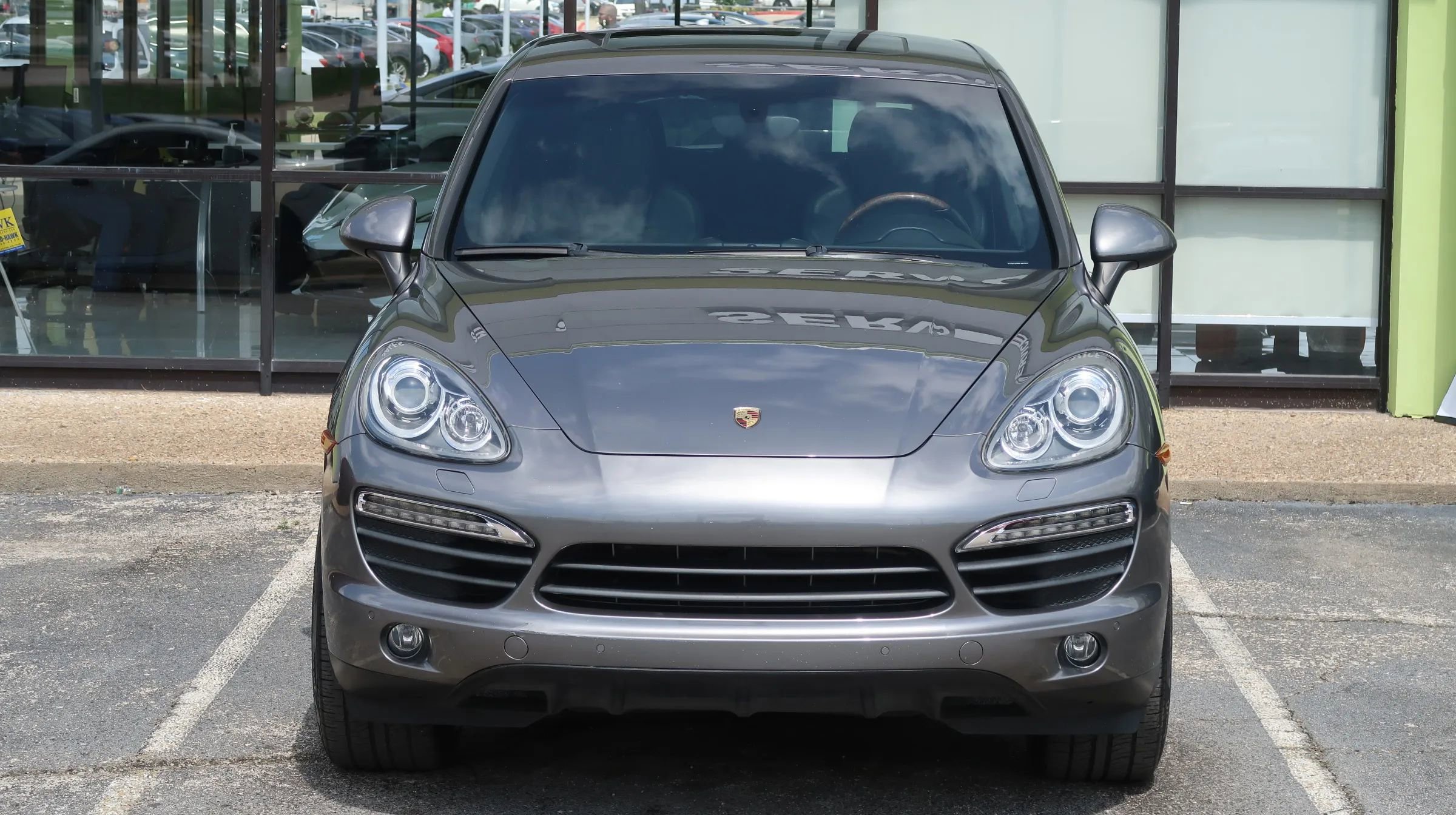 Used 2011 Porsche Cayenne S AWD/4WD image 4