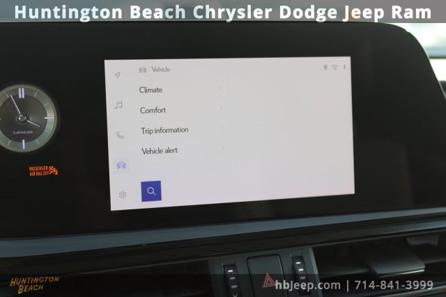 Used 2023 Lexus ES 350 w/ Premium Package image 27