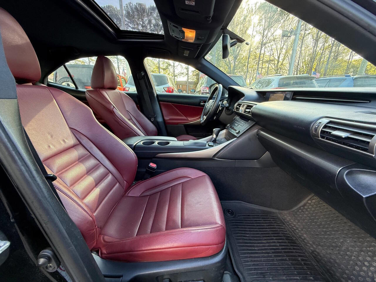 Used 2016 Lexus IS 300 AWD image 12