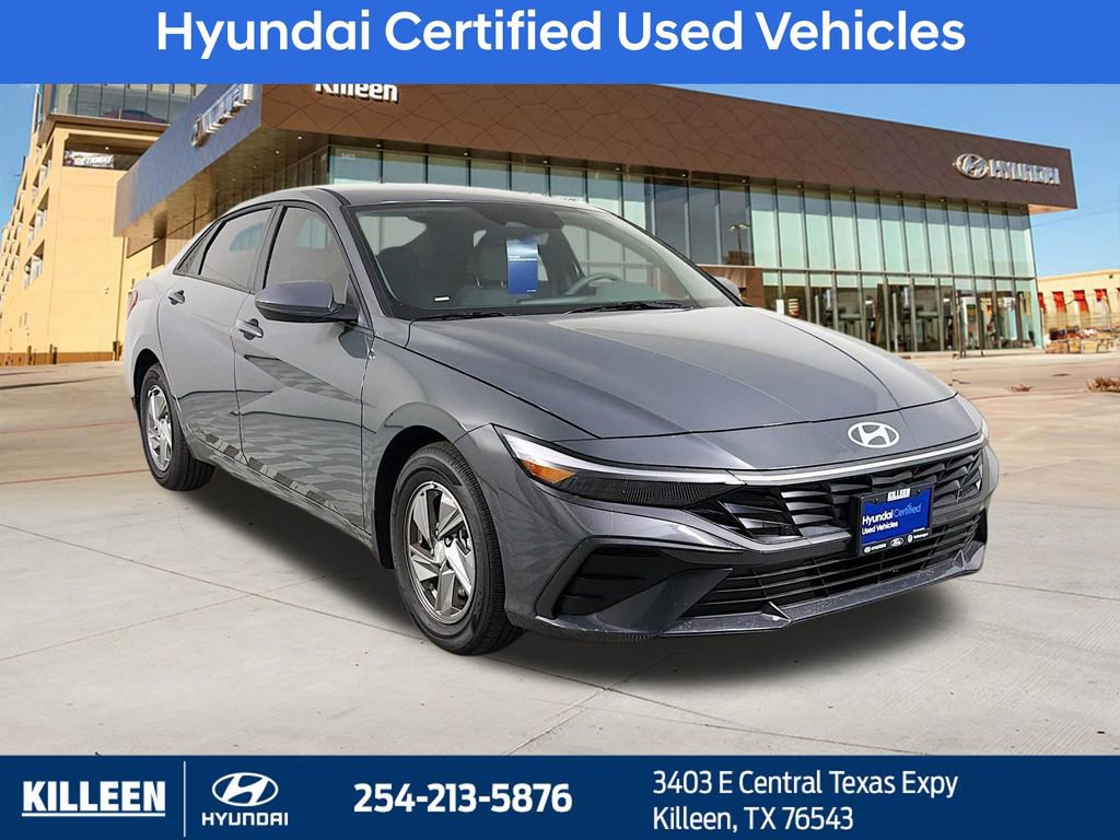 Used 2025 Hyundai Elantra SE FWD image 1