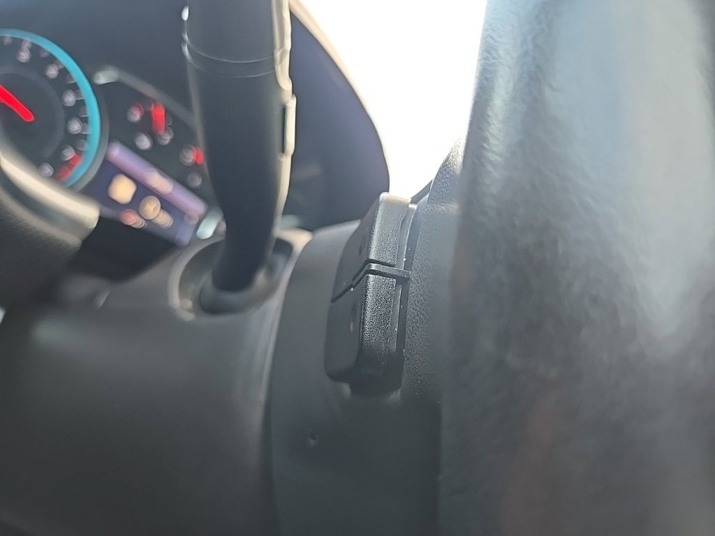 Used 2022 Chevrolet Traverse RS image 46