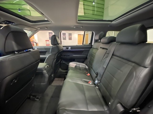 New 2025 Hyundai Santa Fe Limited image 27