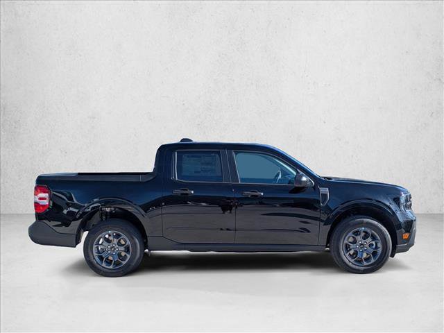New 2025 Ford Maverick XLT image 4