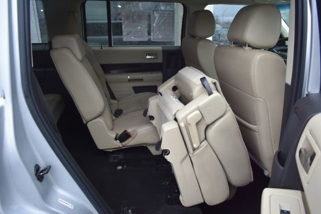 Used 2019 Ford Flex SEL w/ Equipment Group 202A image 46