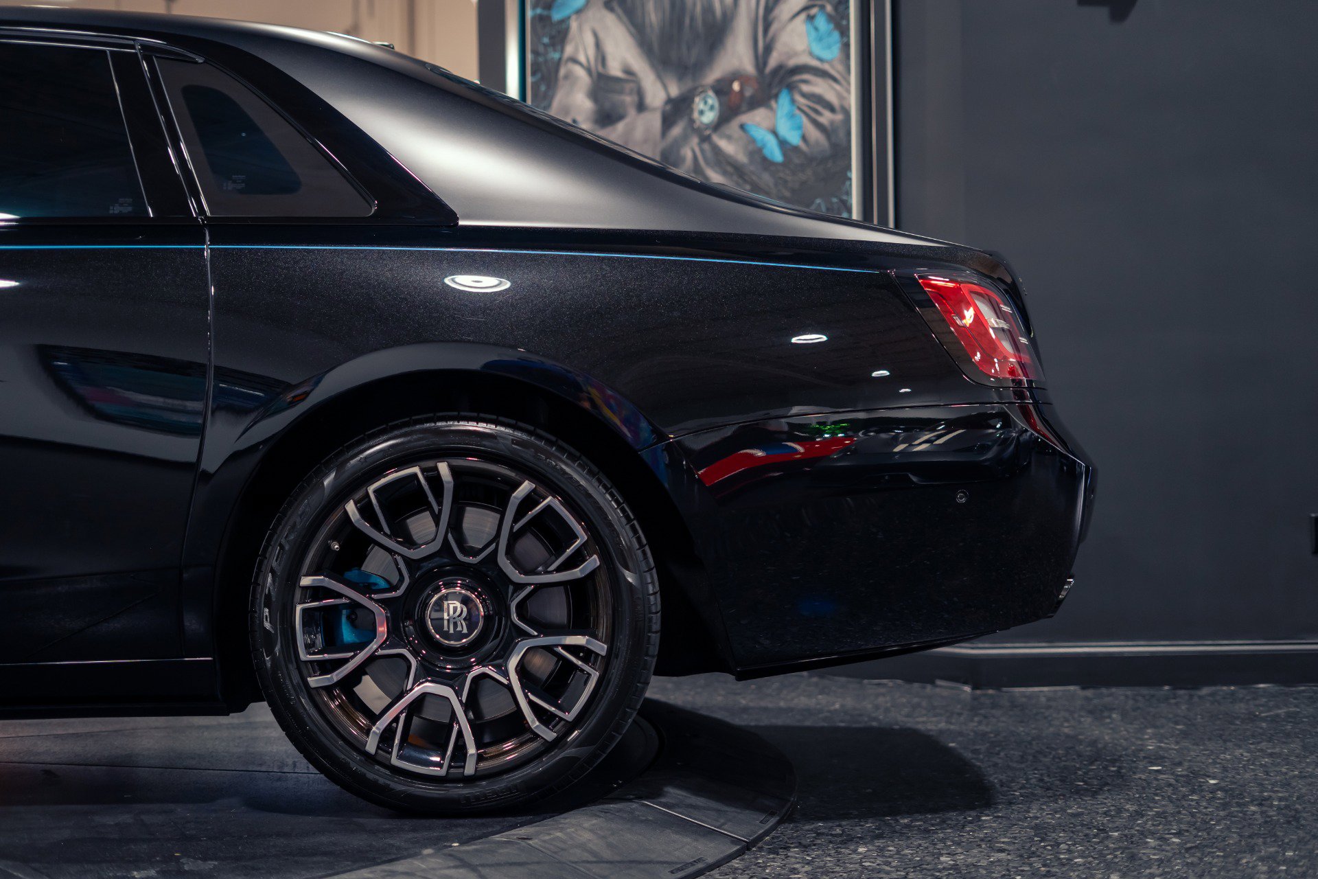Used 2023 Rolls-Royce Ghost Black Badge AWD/4WD image 3
