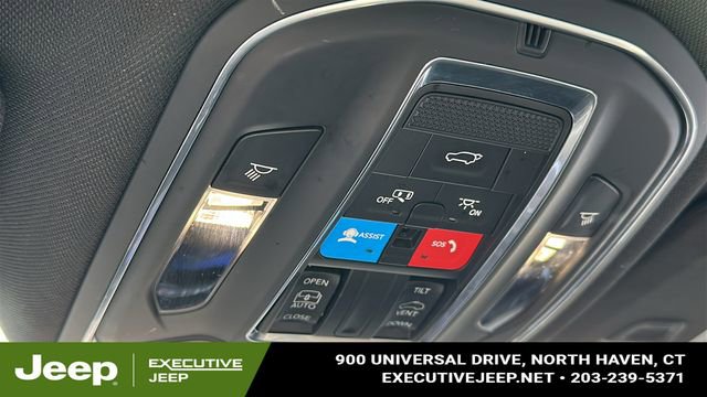 Used 2023 Jeep Grand Cherokee L Laredo AWD/4WD image 21
