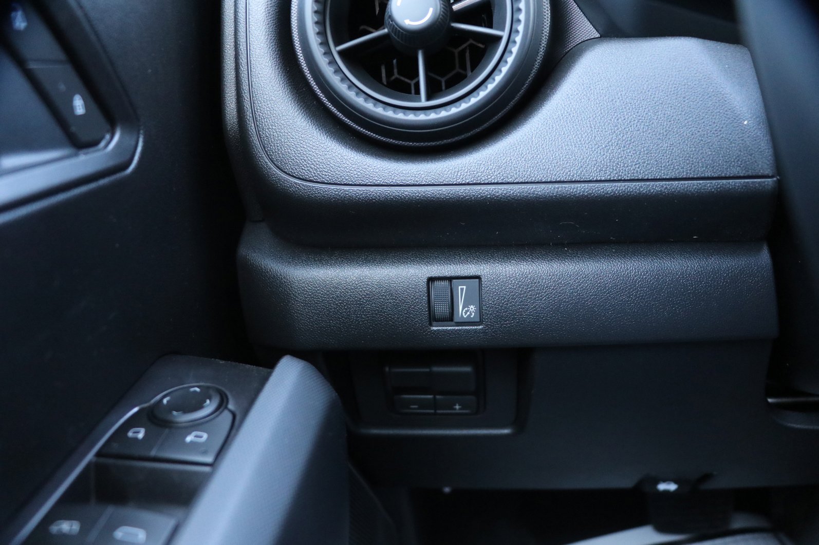 New 2026 Chevrolet Colorado Trail Boss image 12