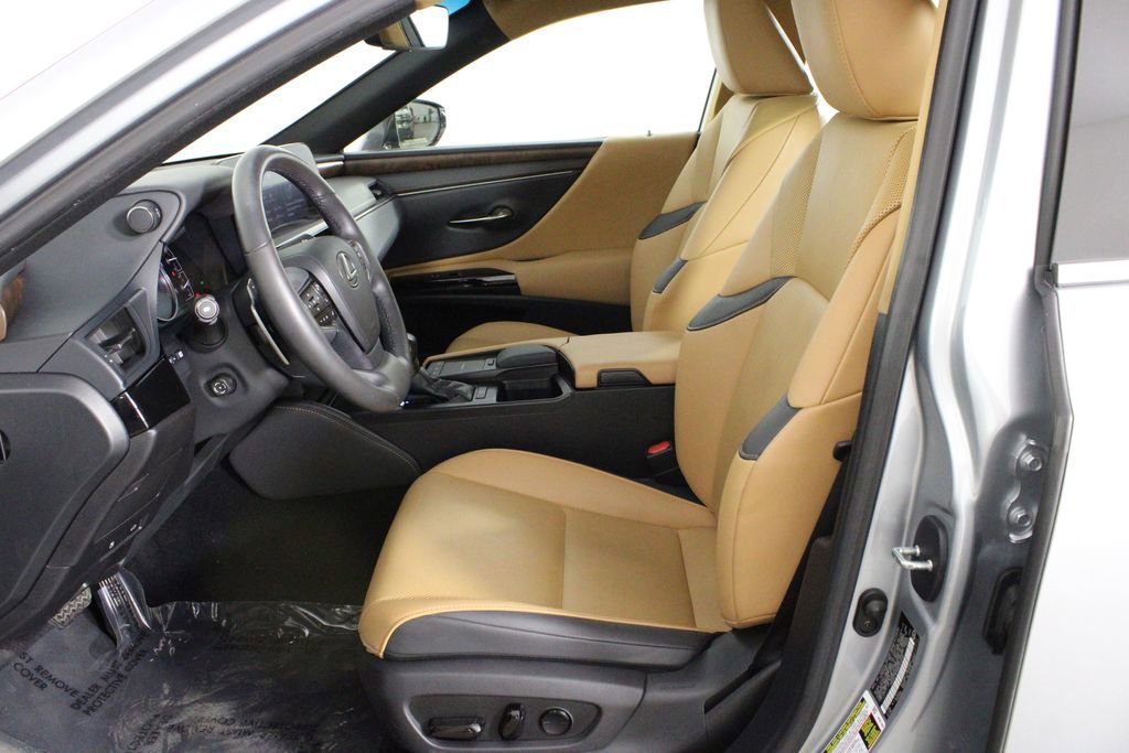 Used 2022 Lexus ES 350 w/ Premium Package image 10