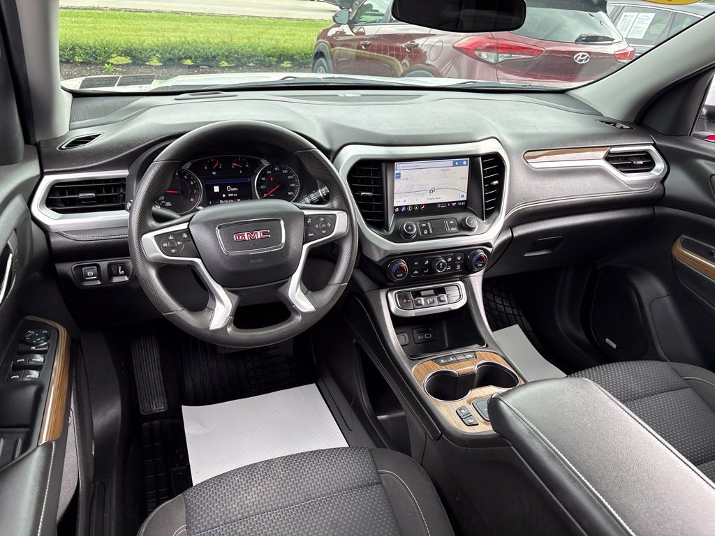Used 2023 GMC Acadia SLE w/ Driver Convenience Package AWD/4WD image 11