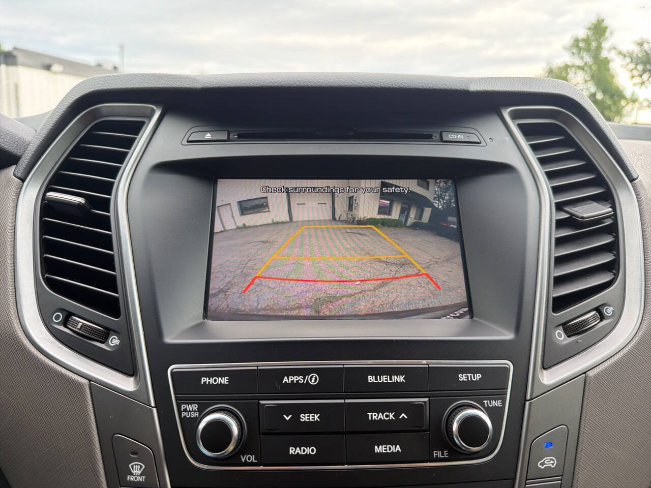 Used 2017 Hyundai Santa Fe Sport AWD/4WD image 16