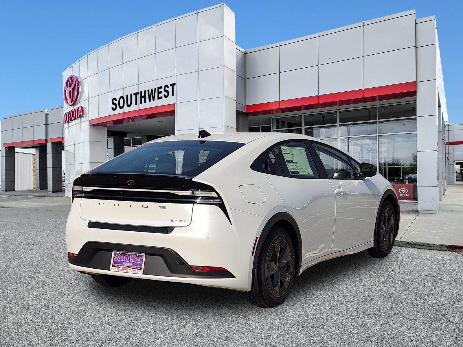 New 2026 Toyota Prius Plug-In Hybrid FWD image 5