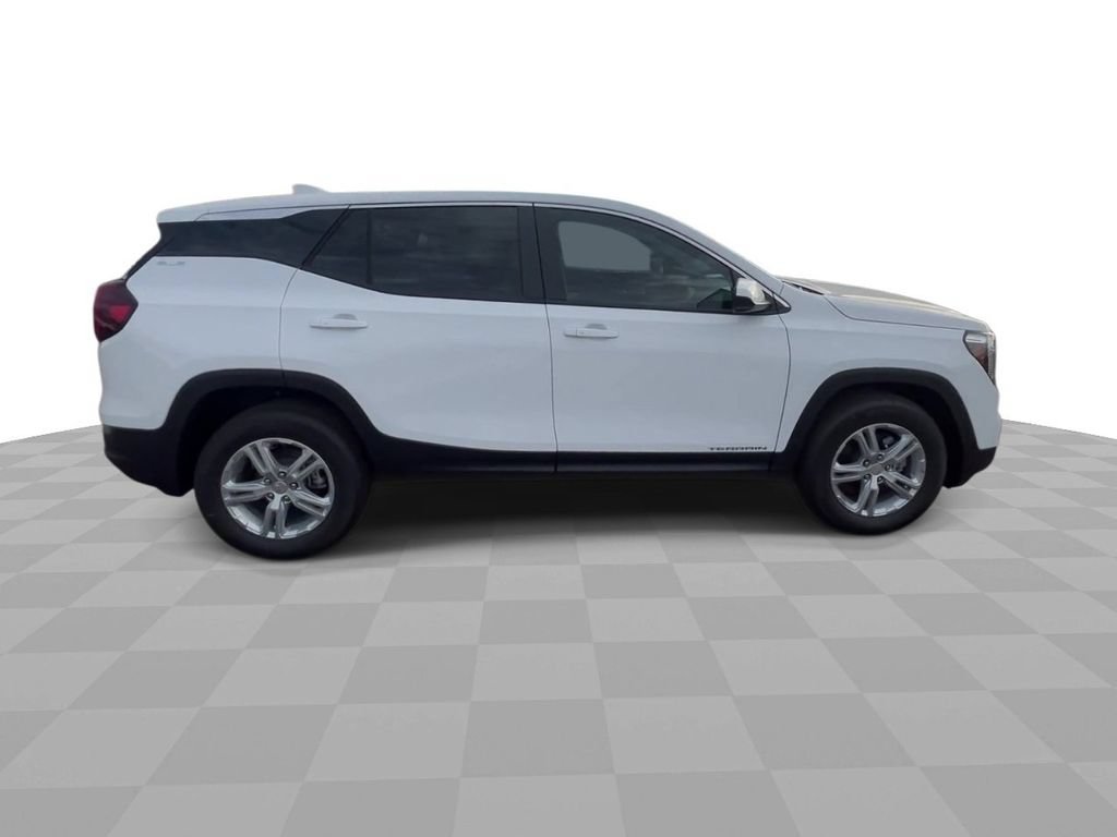 Used 2024 GMC Terrain SLE FWD image 9