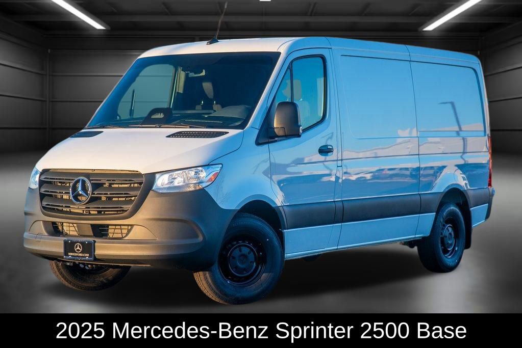 Used 2025 Mercedes-Benz Sprinter 2500 image 1
