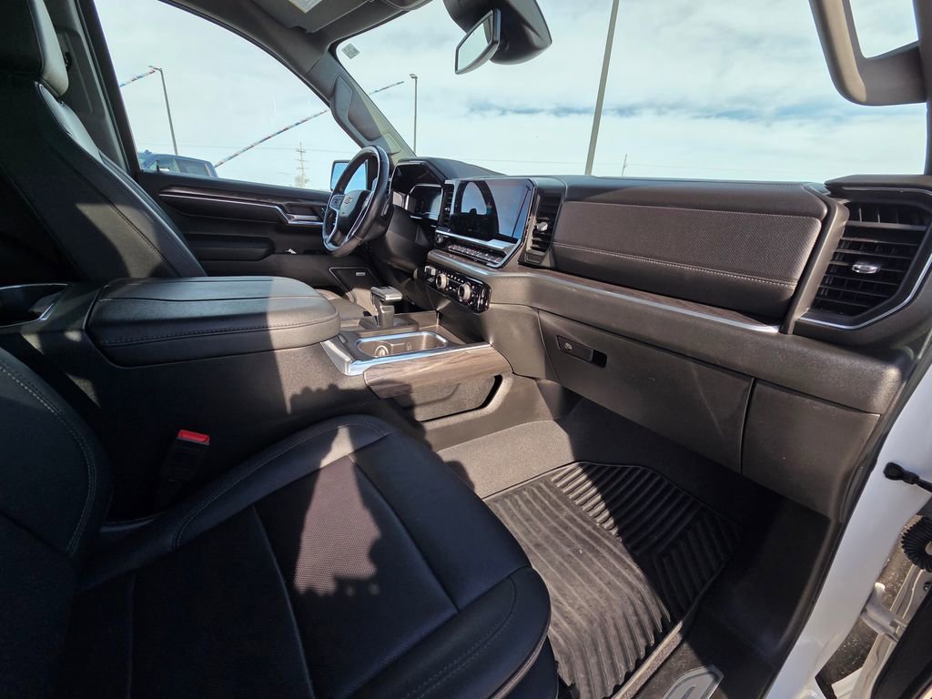 Used 2023 Chevrolet Silverado 1500 LTZ w/ LTZ Convenience Package II image 36