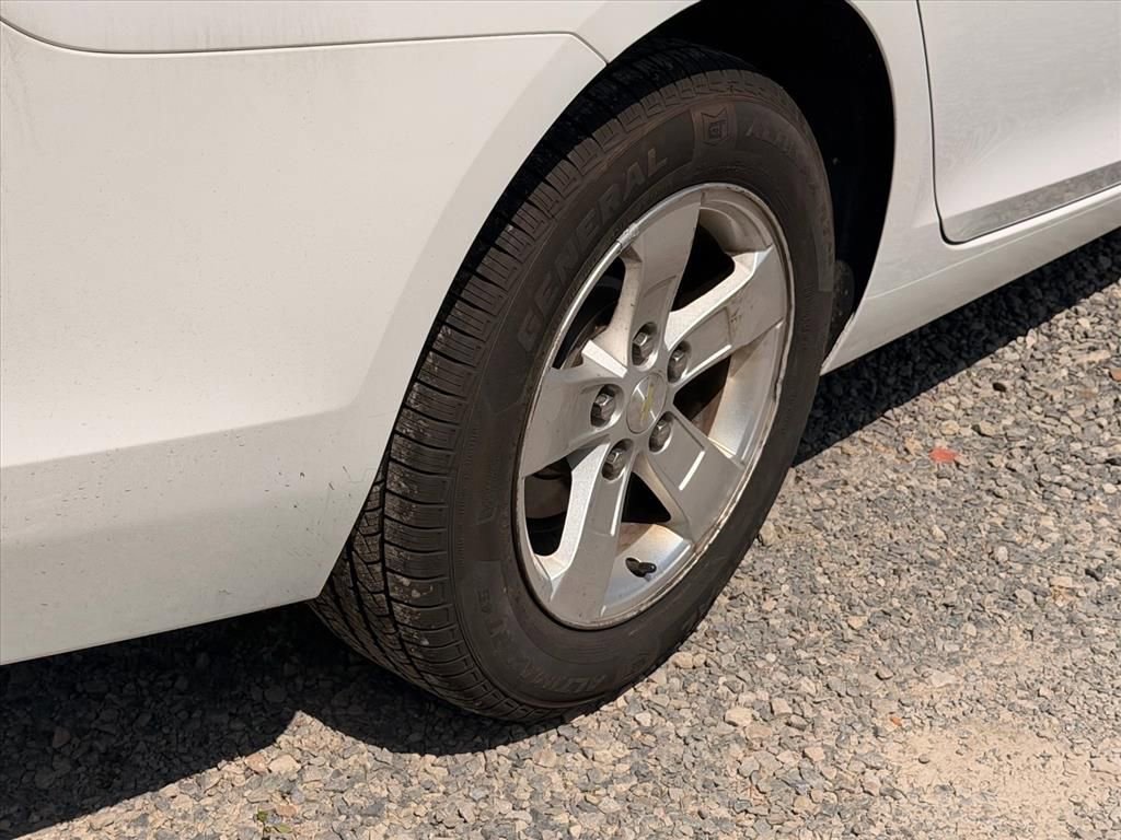 Used 2015 Chevrolet Malibu LS w/ Protection Package FWD image 14