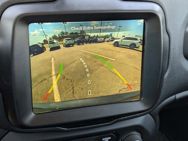 Used 2023 Jeep Renegade Altitude image 26